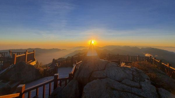 khoảnh khắc thiên nhiên tuyệt đẹp trên đỉnh Fansipan, ảnh: F.B