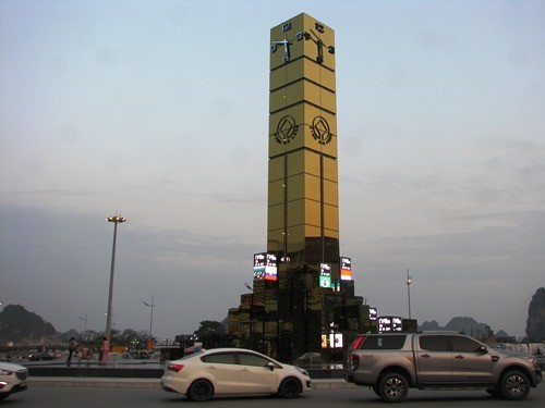 Người dân thành phố Hạ Long được khuyến cáo không ra ngoài sau 22 giờ