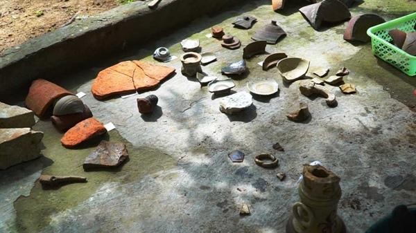 Các cổ vật có nhiều giá trị văn hóa lịch sử được phát hiện tại chùa Trại Cấp.
