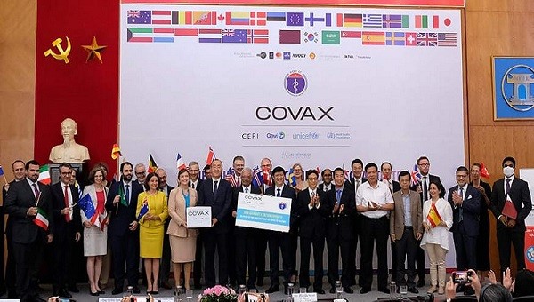 Việt Nam đã tiếp nhận hơn 800.000 liều vắc xin phòng COVID-19 do COVAX hỗ trợ.