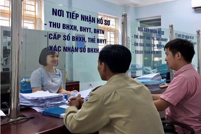 BHXH Việt Nam đề xuất phương án giải quyết thực hiện chế độ BHXH cho người lao động tại các đơn vị nợ đóng BHXH (ảnh minh họa)