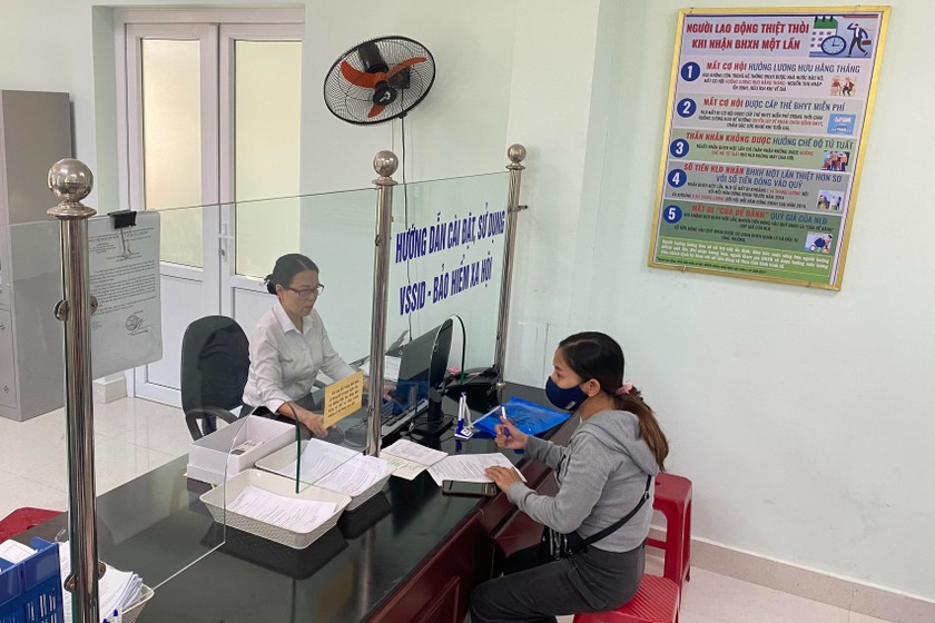 BHXH huyện Tiên Phước, Quảng Nam hướng dẫn người dân cài đặt, sử dụng ứng dụng VssID.