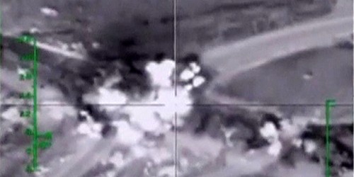 Hình ảnh Nga công bố về một cuộc không kích ở Syria - Ảnh: Reuters