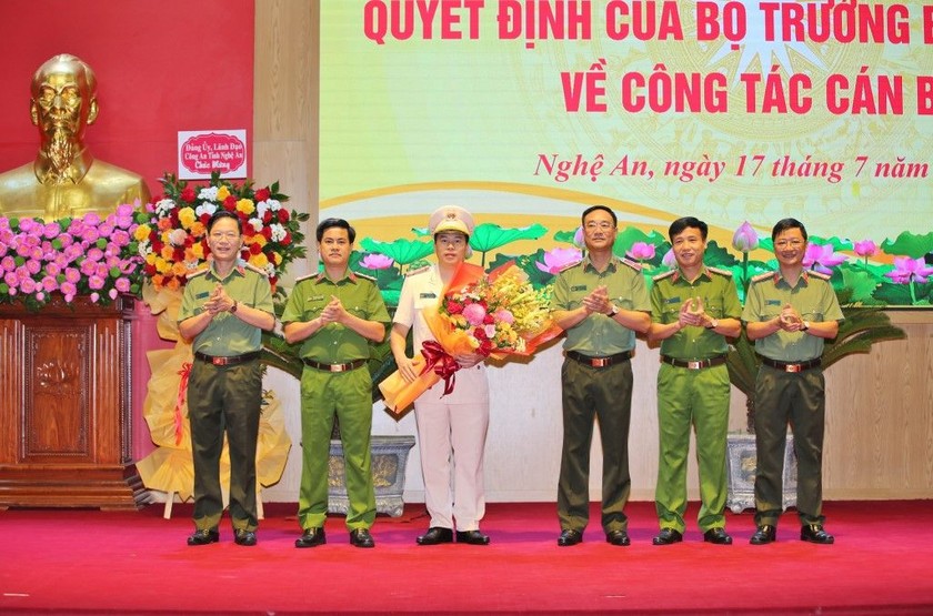 Đại tá, PGS.TS Trần Hồng Quang giữ chức Phó Giám đốc Công an tỉnh Nghệ An. (Ảnh: Công an Nghệ An)