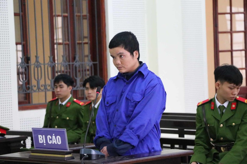 Bị cáo Ốc Văn Sơn tại phiên xét xử.