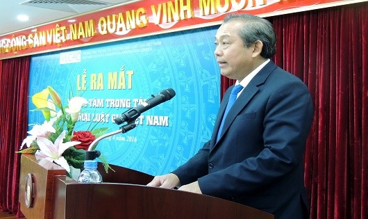 Phó Thủ tướng Trương Hòa Bình chức mừng sự kiện ra mắt VLCAC