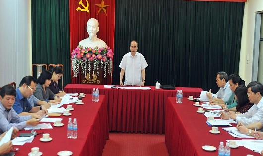 Chủ tịch Uỷ ban TƯ MTTQ Việt Nam Nguyễn Thiện Nhân làm việc với 7 tổ chức thành viên nòng cốt  về tình hình hỗ trợ người dân bị thiệt hại do thiên tai