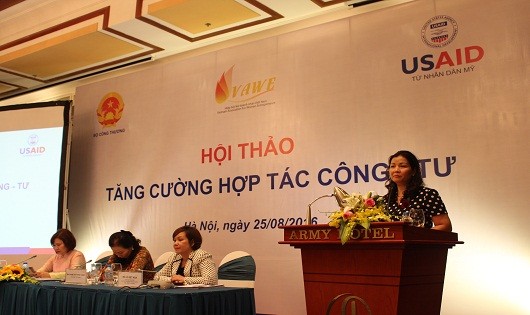 Hội thảo “Tăng cường hợp tác Công – Tư” tại Hà Nội