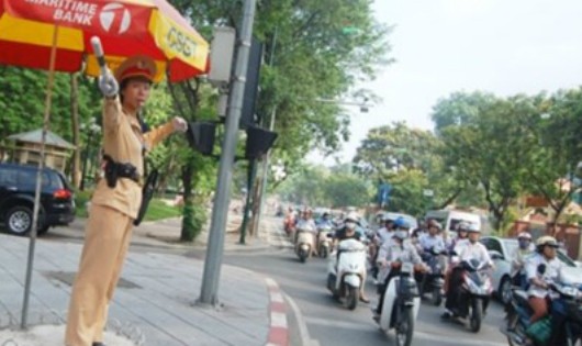 Hà Nội quyết tâm giảm ùn tắc giao thông theo Nghị quyết của Chính phủ.