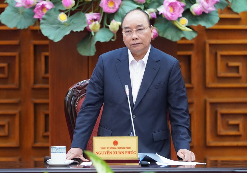Thủ tướng Chính phủ Nguyễn Xuân Phúc phát biểu tại cuộc họp. Ảnh: VGP