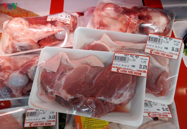 Thủ tướng Chính phủ đã chỉ đạo quyết liệt kìm, giảm giá thịt lợn.