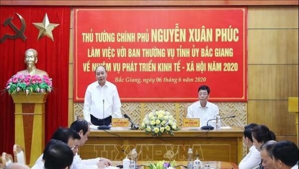 Thủ tướng Nguyễn Xuân Phúc làm việc với lãnh đạo tỉnh Bắc Giang về tình hình phát triển kinh tế - xã hội.