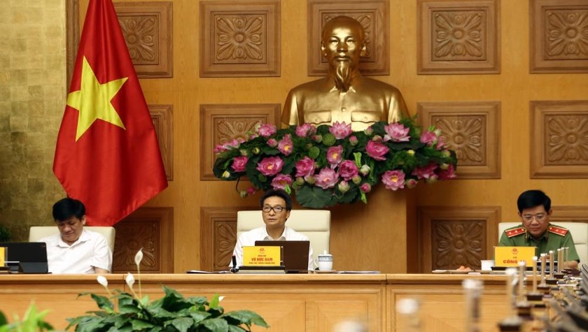 Phó Thủ tướng Vũ Đức Đam:Dịch bệnh ở thành phố Đà Nẵng thời gian qua là lời cảnh báo rất nghiêm khắc. Ảnh: VGP/Đình Nam