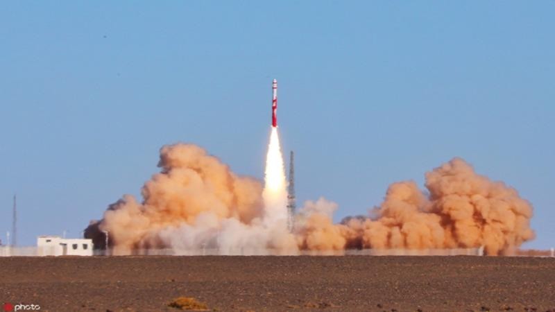 Tên lửa Zhuque-1 của LandSpace mang theo vệ tinh nhỏ Weilai-1 cất cánh từ bệ phóng tại Trung tâm phóng vệ tinh Jiuquan, tỉnh Cam Túc, Trung Quốc, ngày 27/10/2018. Ảnh: ezhejiang.gov.cn