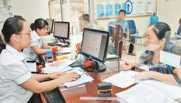 Còn chức thống nhất về số lượng biên chế công chức làm việc tại UBND phường khi thí điểm tổ chức mô hình chính quyền đô thị tại TP Hà Nội. Ảnh minh họa: ANTĐ