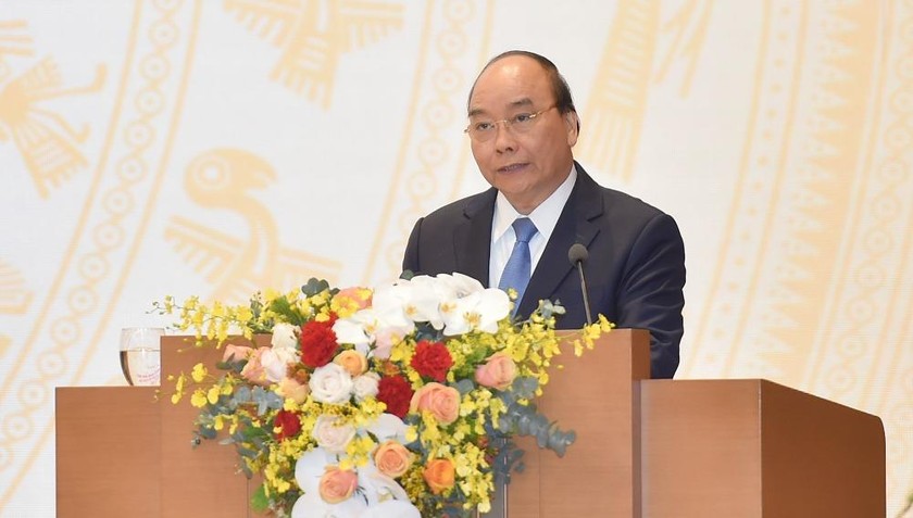 Thủ tướng Nguyễn Xuân Phúc phát biểu kết luận Hội nghị Chính phủ với địa phương. Ảnh: VGP