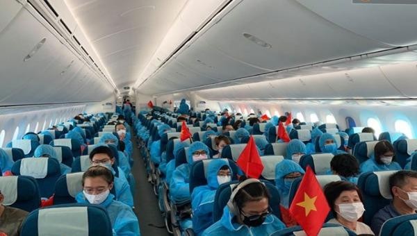 Hạn chế tối đa các chuyến bay đưa người nhập cảnh vào Việt Nam từ nay đến Tết Nguyên Đán. Ảnh minh hoạ: dangcongsan