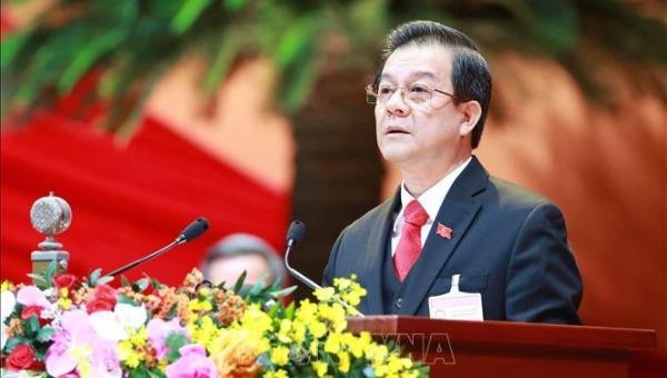 Phó Chánh án TANDTC Lê Hồng Quang trình bày tham luận tại Đại hội đại biểu toàn quốc lần thứ XIII của Đảng sáng 27/1.