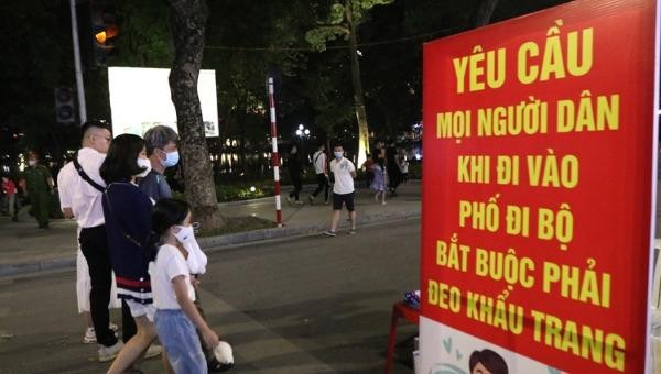Chủ tịch Hà Nội UBND các quận, huyện, thị xã kích hoạt lại toàn bộ hệ thống chống dịch "lên trên một mức". Ảnh minh hoạ: baotintuc