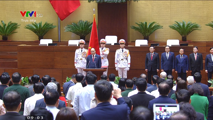 Chủ tịch nước Nguyễn Xuân Phúc trong lễ tuyên thệ nhậm chức trước Quốc hội ngày 5/4/2021.