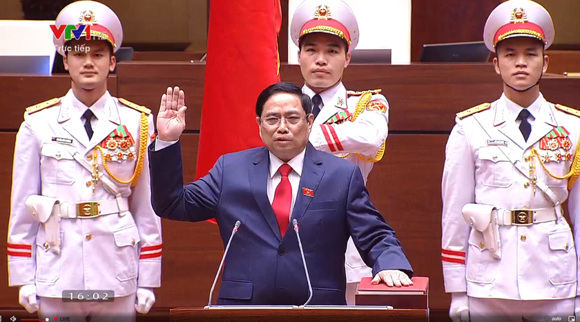 Tân Thủ tướng Chính phủ Phạm Minh Chính tuyên thệ nhậm chức.