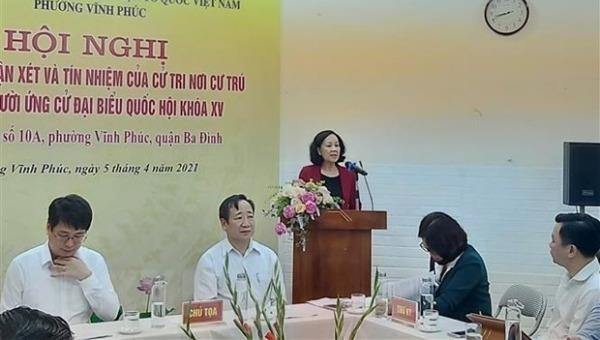 Ủy viên Bộ Chính trị, Trưởng Ban Dân vận Trung ương Trương Thị Mai phát biểu tại hội nghị. Ảnh: TTXVN