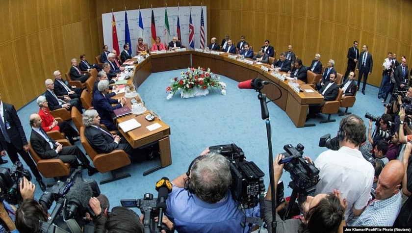 Cuộc đàm phán thoả thuận hạt nhân Iran năm 2015. Ảnh: RFERL