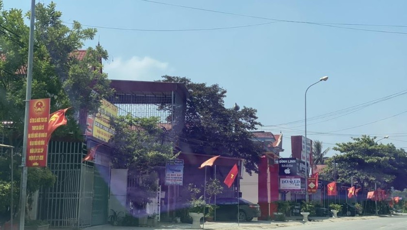 Thị trấn Bến Sung (Như Thanh, Thanh Hóa) trang hoàng đường phố hướng đến Ngày bầu cử.