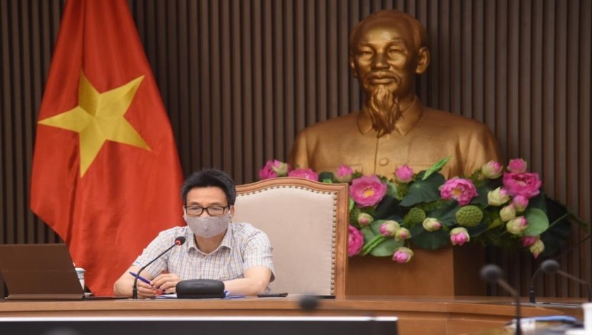 Phó Thủ tướng Vũ Đức Đam họp trực tuyến với Bắc Ninh và Bắc Giang chiều 30/5.