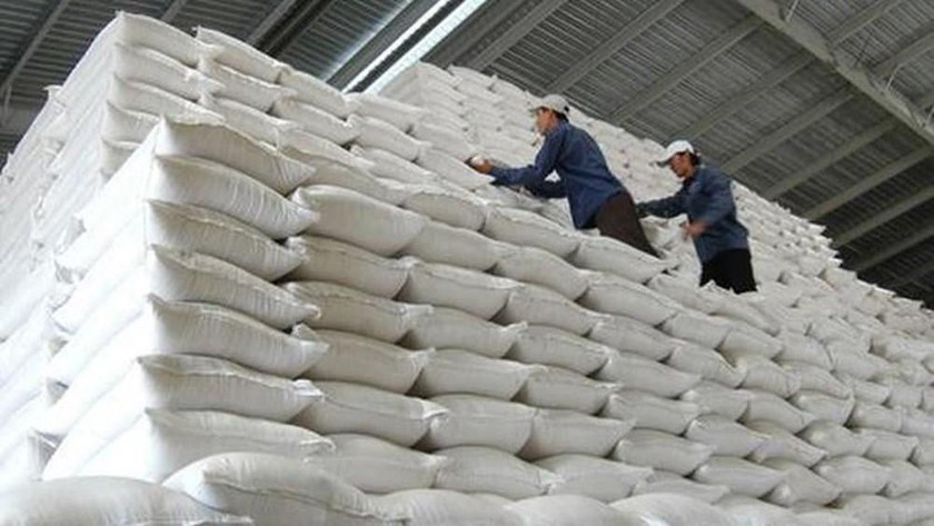 Chính phủ sẽ hỗ trợ gạo cho các địa phương thực hiện giãn cách xã hội. Ảnh: VGP