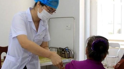 Tiêm thử nghiệm vaccine Covivac giai đoạn 2 cho 375 người tình nguyện tại Thái Bình. 