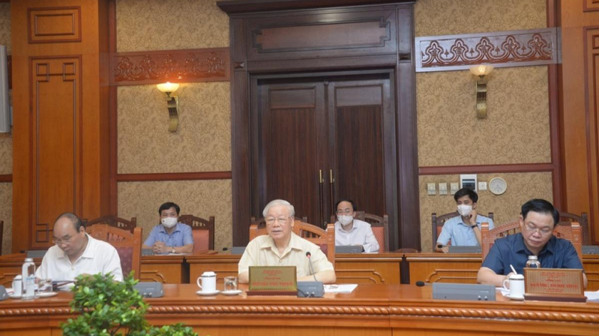 Cuộc họp lãnh đạo chủ chốt họp để nghe Ban cán sự đảng Chính phủ báo cáo về công tác phòng, chống dịch COVID-19 tại Thành phố Hồ Chí Minh và các tỉnh phía Nam.