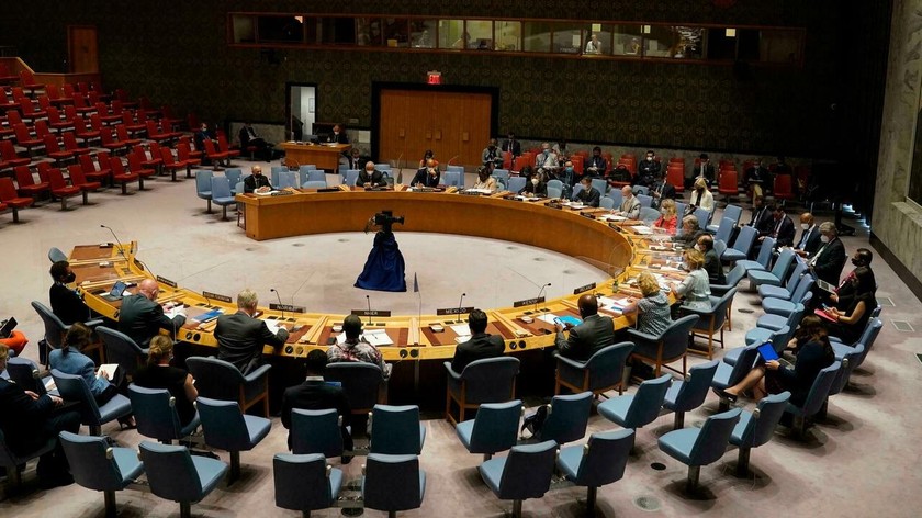 Nghị quyết của Hội đồng Bảo an Liên hợp quốc cho biết họ hy vọng Taliban sẽ cho phép một cuộc sơ tản có trật tự khỏi Afghanistan. 