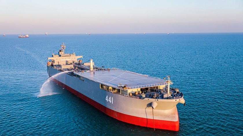Tàu chiến Makran do Iran sản xuất. Ảnh của Quân đội Iran/WANA (Thông tấn xã Tây Á) do Reuters phát hành