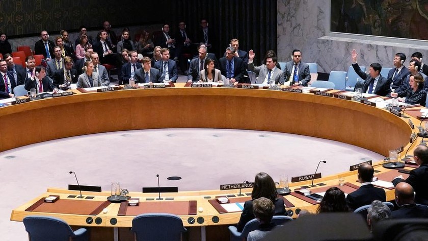 Các thành viên bỏ phiếu trong cuộc họp của Hội đồng Bảo an Liên hợp quốc tại Trụ sở Liên hợp quốc ở New York. Ảnh: Reuters 