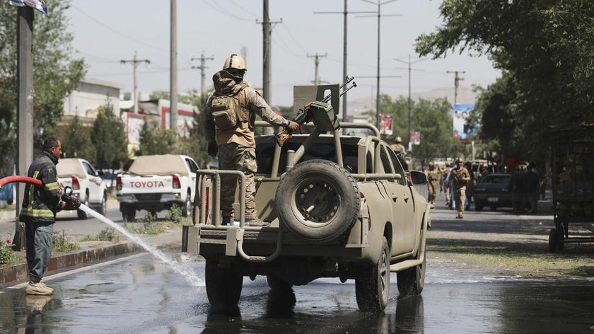 Lính Mỹ tuần tra ở Kabul (Afghanistan) trước cuộc rút lui kết thúc ngày 31/8/2021. Ảnh: AP