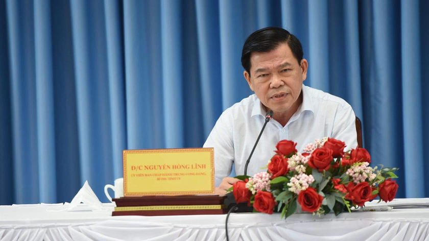 Ông Nguyễn Hồng Lĩnh Bí thư Tỉnh uỷ Đồng Nai yêu cầu công bố ngay đường dây nóng để người dân kịp thời phản ánh