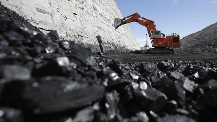 72 mỏ than tại Nội Mông (Trung Quốc) được yêu cầu tăng công suất hàng năm lên gần 100 triệu tấn.