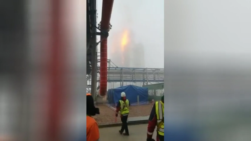 Cháy lớn trên đường ống cung cấp khí đốt cho vùng Viễn Đông của Nga và Trung Quốc (ảnh cắt từ video)