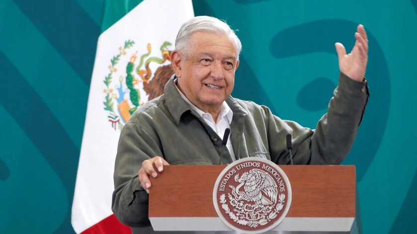 Tổng thống Mexico Andres Manuel Lopez Obrador cuộc họp báo khi ông đề xuất cải cách điện với Quốc hội nhằm tăng cường vai trò của cơ quan cung cấp điện nhà nước ở Cuernavaca, Mexico ngày 1/10/2021. Ảnh: Reuters