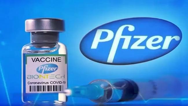 Việt Nam tiếp nhận hơn 2,6 triệu liều vaccine Pfizer do Mỹ trao tặng qua cơ chế COVAX.