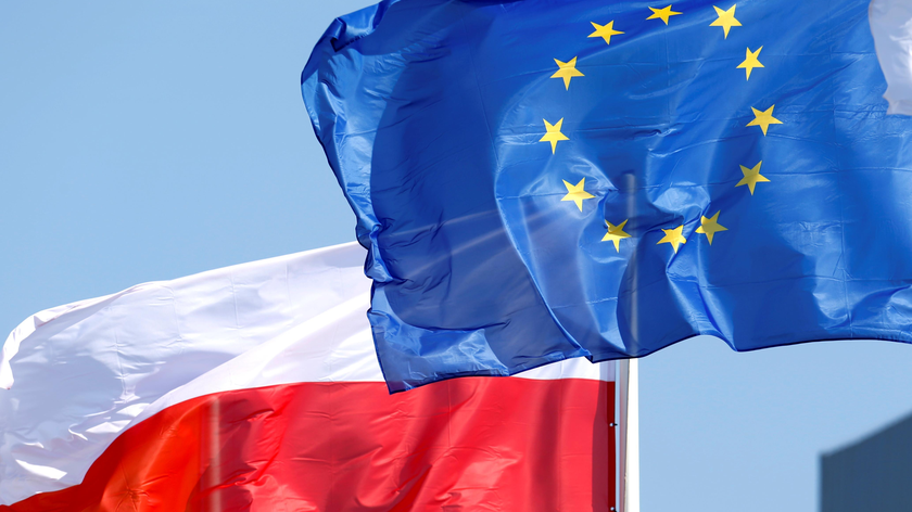 Ba Lan đang "căng thẳng" với EU. Ảnh: Reuters