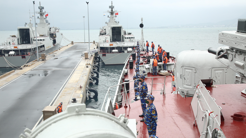 Tàu 012 - Lý Thái Tổ rời Quân cảng Cam Ranh tới Indonesia tham gia diễn tập Hải quân ASEAN - Nga (ARNEX)