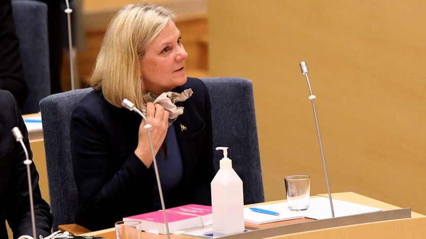 Bộ trưởng Tài chính hiện tại và lãnh đạo Đảng Dân chủ Xã hội Magdalena Andersson được bổ nhiệm làm Thủ tướng mới của đất nước sau một cuộc bỏ phiếu tại Quốc hội Thụy Điển Riksdagen ở Stockholm, Thụy Điển ngày 24/11/2021 và đã phải từ chức ngay trong ngày đầu tiên ở cương vị mới. Ảnh: Reuters