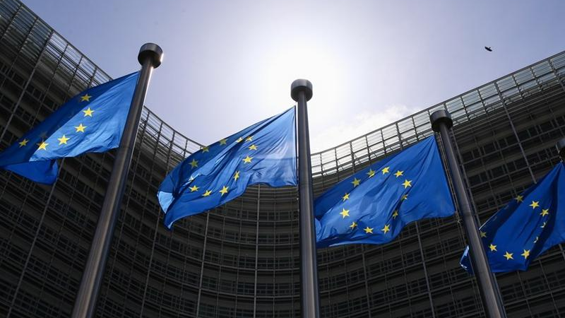 Hợp tác chi tiêu quốc phòng của EU giảm