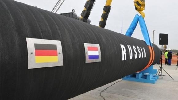 các nhà lập pháp Hoa Kỳ bỏ qua đề xuất áp đặt các biện pháp trừng phạt đối với đường ống dẫn khí đốt Nord Stream 2. 