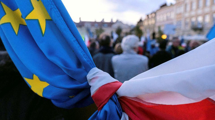 Tòa án Hiến pháp Ba Lan ra phán quyết về tính ưu việt của hiến pháp đối với luật của EU. Ảnh: Reuters