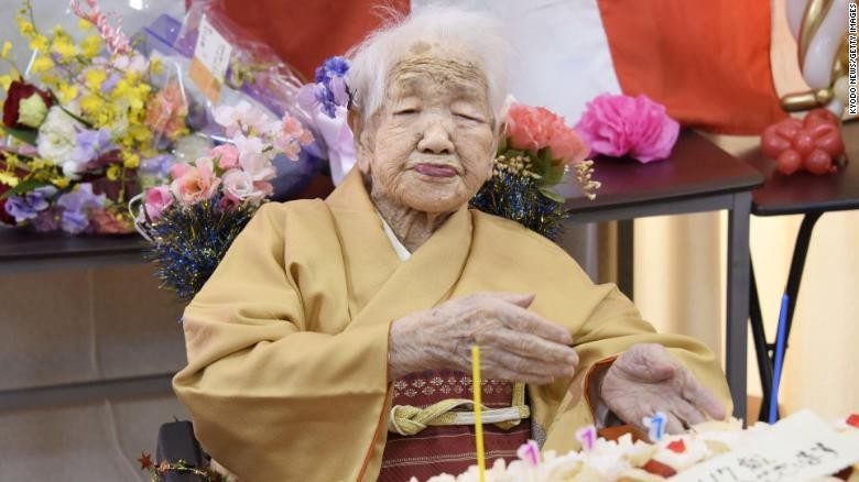 Bà Kane Tanaka được Sách kỷ lục Guinness thế giới công nhận là nngười cao tuổi nhất thế giới năm 2019.