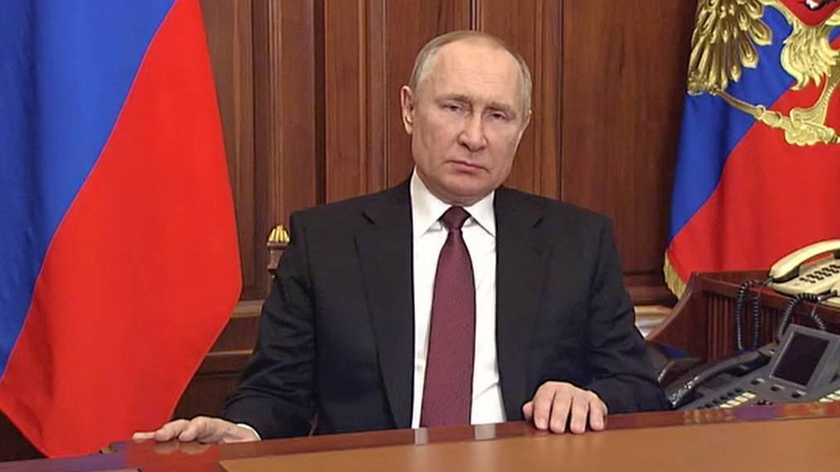 Tổng thống Nga Vladimir Putin phát biểu trên truyền hình