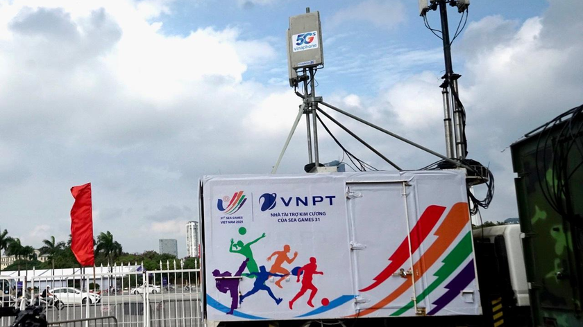 VinaPhone bổ sung 01 trạm lưu động 01 trạm cấu hình- 3G_4G_5G, 01 trạm cấu hình 3G_4G tại khu vực Sân vận động Quốc gia Mỹ Đình phục vụ cho trận chung kết giữa Việt Nam và Thái Lan. 